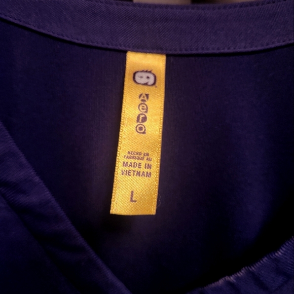 Navy Wonderwink Aero v-neck scrub top, women's L - Picture 4 of 4